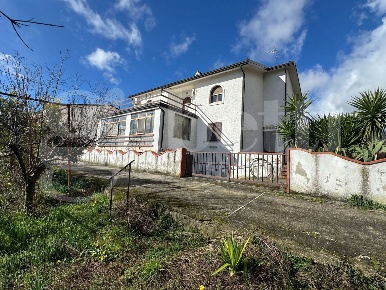 Foto Villa singola in Vecchia Per Alife, Piedimonte Matese di 250 m²