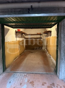 Foto Box in Via Damiani 59, Piacenza Dante - Cheope di 17 m² con 1 locali