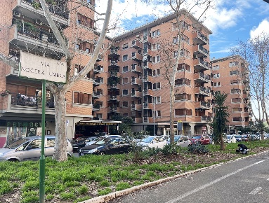 Foto Appartamento in Via Nocera Umbra 178, Roma Furio Camillo di 115 m²