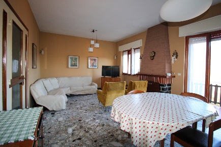 Foto Villa singola in Via Passeggeri 7, Centro Valle Intelvi di 142 m²