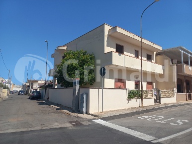 Foto Casa indipendente in Via della Repubblica 27, Ugento Gemini di 300 m²
