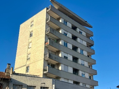 Foto Appartamento in Piazza Roma 24, Mariano Comense Centro di 110 m²