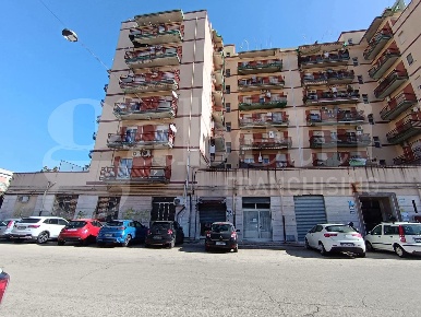 Foto Negozio a Siracusa Santa Panagia - Teracati di 27 m² con 1 locali