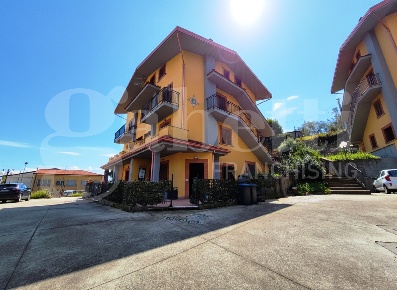 Foto Appartamento in Via Guanni 3, Marano Marchesato di 70 m² con 2 locali