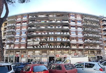 Foto Appartamento in Via Appia Nuova 608, Roma Colli Albani di 45 m²