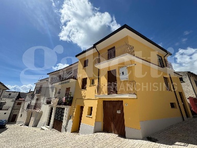 Foto Casa indipendente in Via Gabriele Cittadino snc, Castello del Matese