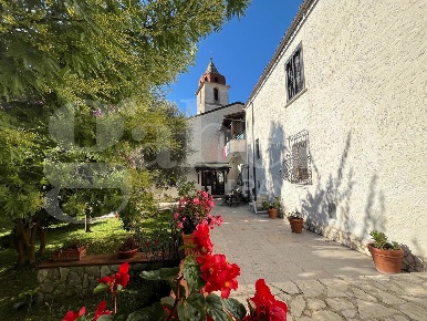 Foto Villa singola in Piazza Umberto I 32, Raviscanina di 384 m² in vendita