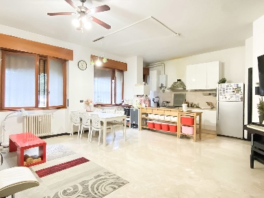 Foto Appartamento in Via POMPEO NERI 3, Milano Tripoli - Soderini di 115 m²