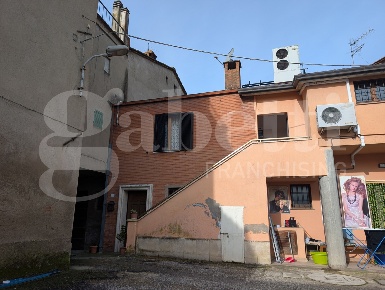 Foto Duplex in Via VITTORIO EMANUELE II 13, Deruta Centro di 120 m²