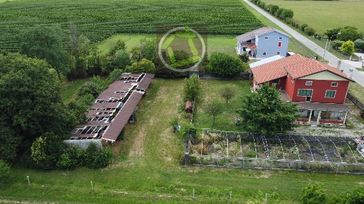 Foto Terreno agricolo in VIA Pirano 7, San Quirino di 1300 m² in vendita