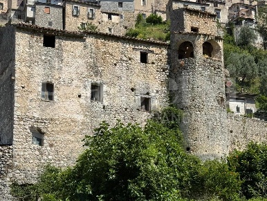 Foto Rustico in Via Porta Di Lete snc, Prata Sannita di 292 m² in vendita
