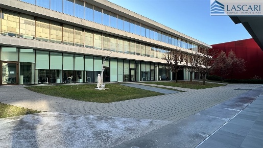 Foto Ufficio in Via Stezzano, Bergamo Colognola di 741 m² in vendita