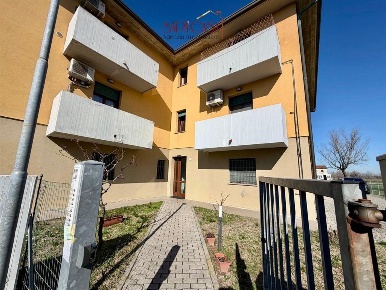 Foto Appartamento a Massa Lombarda di 81 m² con 3 locali in affitto
