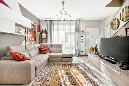 Foto Villa a schiera in via Robolotti, Cesano Maderno di 135 m² in vendita