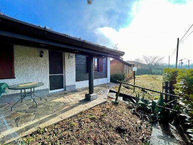 Foto Villa unifamiliare in via Sceree, Bodio Lomnago di 70 m² con 2 locali