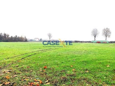 Foto Terreno agricolo a Treviglio di 28000 m² in vendita
