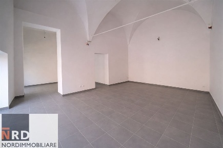Foto Negozio a Mantova Centro di 60 m² con 1 locali in affitto