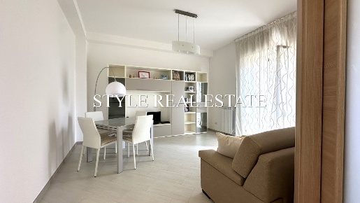 Foto Appartamento in VIA ISONZO, Siracusa di 87 m² con 3 locali in vendita