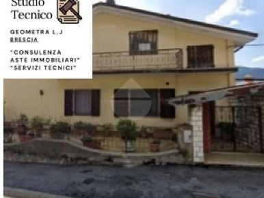 Foto Appartamento in Valmezzana, Lumezzane San Sebastiano di 232 m²