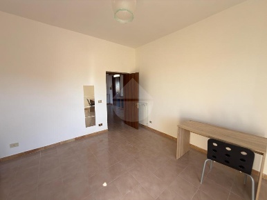 Foto Appartamento in via Giovanni silvestri, Roma di 90 m² con 3 locali