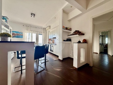 Foto Appartamento in Via Palermo, Ladispoli di 78 m² con 3 locali