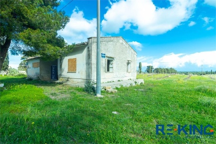 Foto Rustico a Otranto di 130 m² con 5 locali in vendita