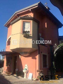 Foto Villa unifamiliare in Via IV Novembre, Grisignano di Zocco Centro