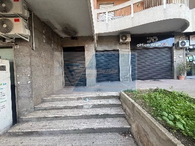 Foto Negozio in Via Necropoli Grotticelle, Siracusa Scala Greca - Neapolis