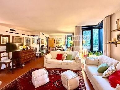 Foto Appartamento a Lucca San Marco - Acquacalda di 150 m² con 8 locali