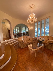 Foto Villa unifamiliare a San Giuliano Terme Asciano, Agnano di 240 m²