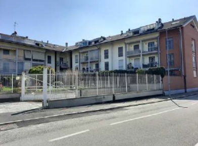 Foto Appartamento a Torino Falchera di 96 m² con 4 locali in vendita