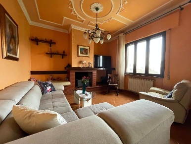Foto Villa bifamiliare a Lucca Santissima Annunziata di 130 m² in vendita