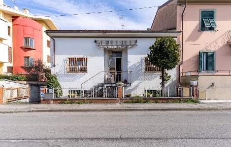 Foto Villa a schiera a Empoli Pozzale - Case Nuove di 80 m² con 4 locali
