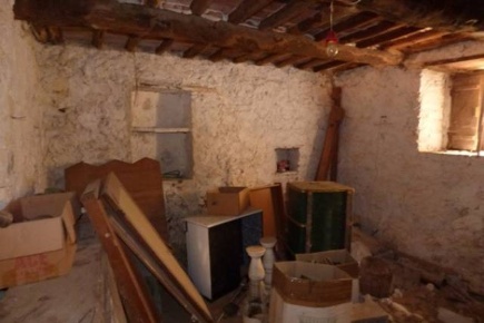 Foto Casa indipendente a Lucca Brancoleria di 80 m² con 5 locali in vendita