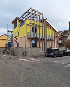 Foto Villa unifamiliare a Grugliasco Centro di 233 m² con 8 locali