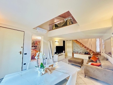 Foto Appartamento a San Miniato San Miniato Basso di 120 m² con 7 locali