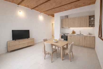 Foto Appartamento a Cascina Semicentro di 50 m² con 2 locali in vendita