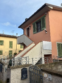 Foto Appartamento a Crespina Lorenzana Le Lame di 85 m² con 4 locali