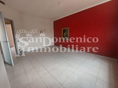 Foto Ufficio a Pontedera Centro di 450 m² con 13 locali in vendita