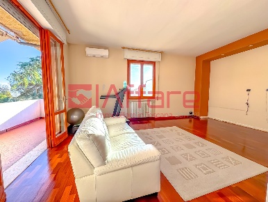 Foto Attico a Buggiano di 170 m² con 6 locali in vendita