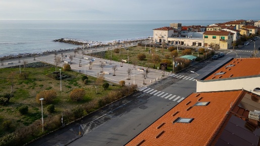 Foto Casa indipendente a Pisa Marina di Pisa di 163 m² con 5 locali