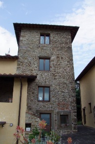 Foto Casa indipendente a Pontassieve Carbonile di 100 m² con 8 locali