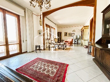 Foto Attico a Empoli Pontorme - Cortenuova di 131 m² con 5 locali