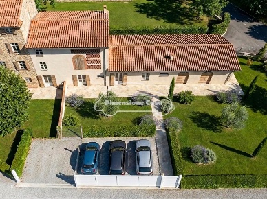 Foto Rustico a Capannori Verciano - Guamo di 170 m² con 5 locali in vendita
