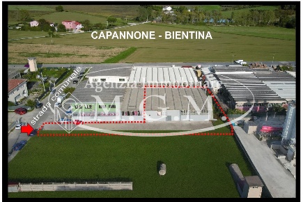Foto Capannone industriale a Bientina Centro di 540 m² con 12 locali