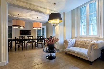 Foto Casa indipendente a Empoli Stazione - Agenzia delle Entrate di 210 m²