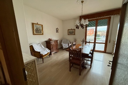 Foto Appartamento a Certaldo Zona Mensa, Via Toscana di 100 m² con 4 locali