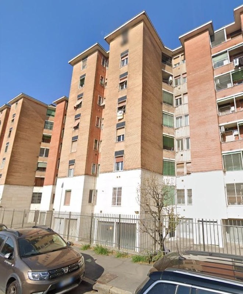 appartamento in vendita a Milano in zona Gratosoglio