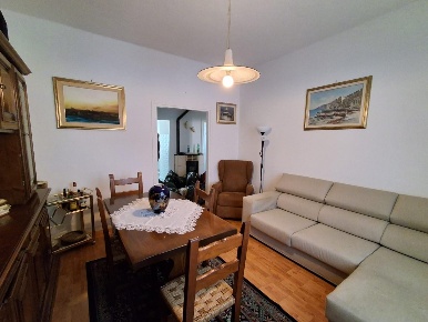 Foto Appartamento a Massa Centro di 70 m² con 4 locali in vendita