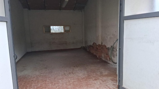 Foto Box a Carmignano di 112 m² con 2 locali in affitto